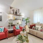 Apartament Cecilia House *