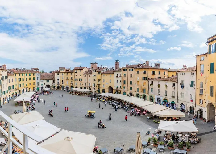 Cecilia House * Лукка